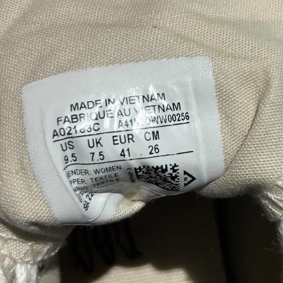 Converse Chuck 7 Hi Bright Embroidery Women's Shoes - Picture 5 of 5